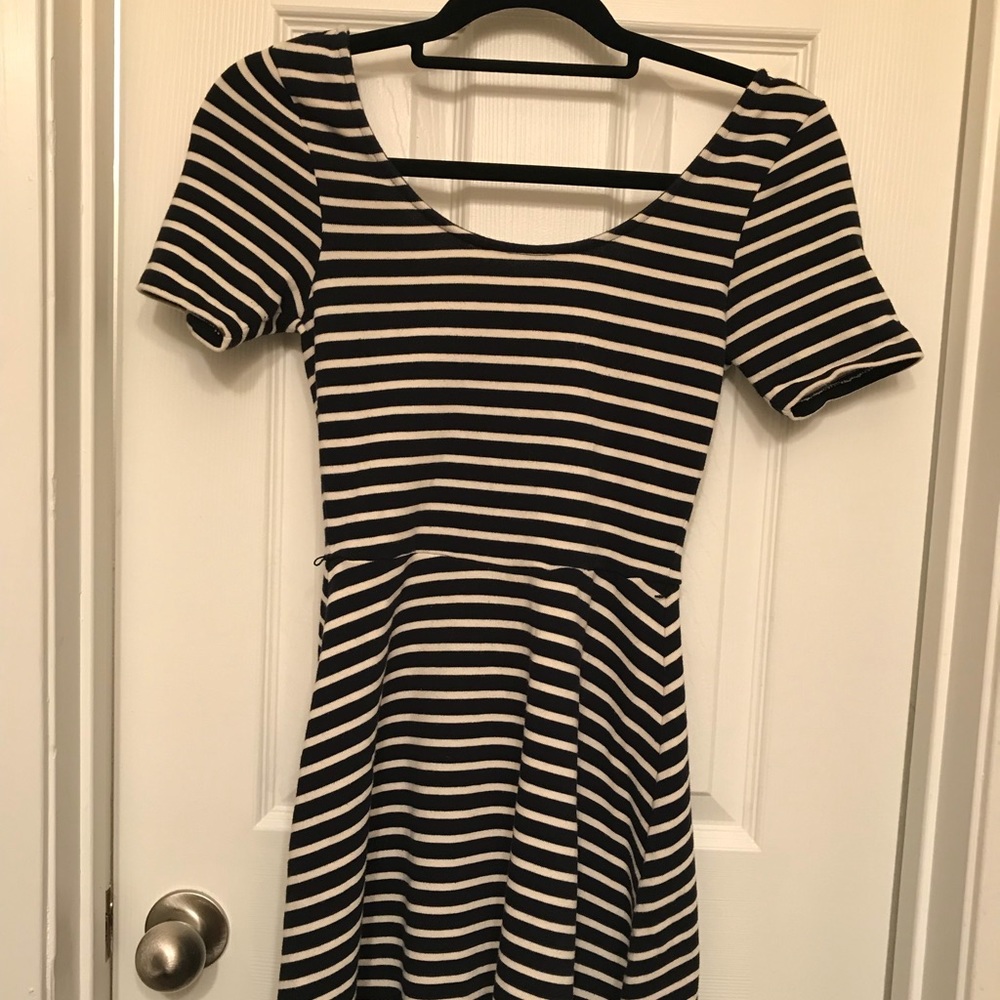 I love H81 Navy/Creme striped dress